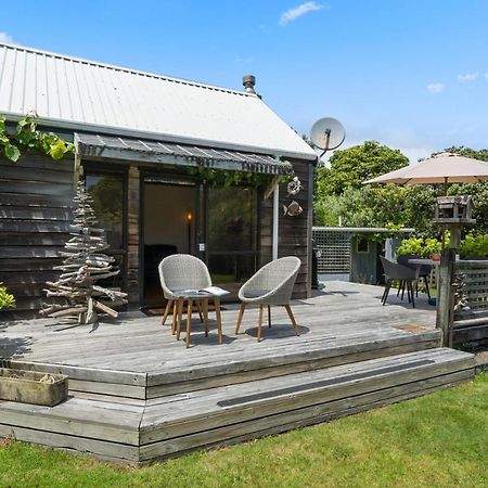 Waimea Cottage - Waikanae Holiday Home Екстериор снимка